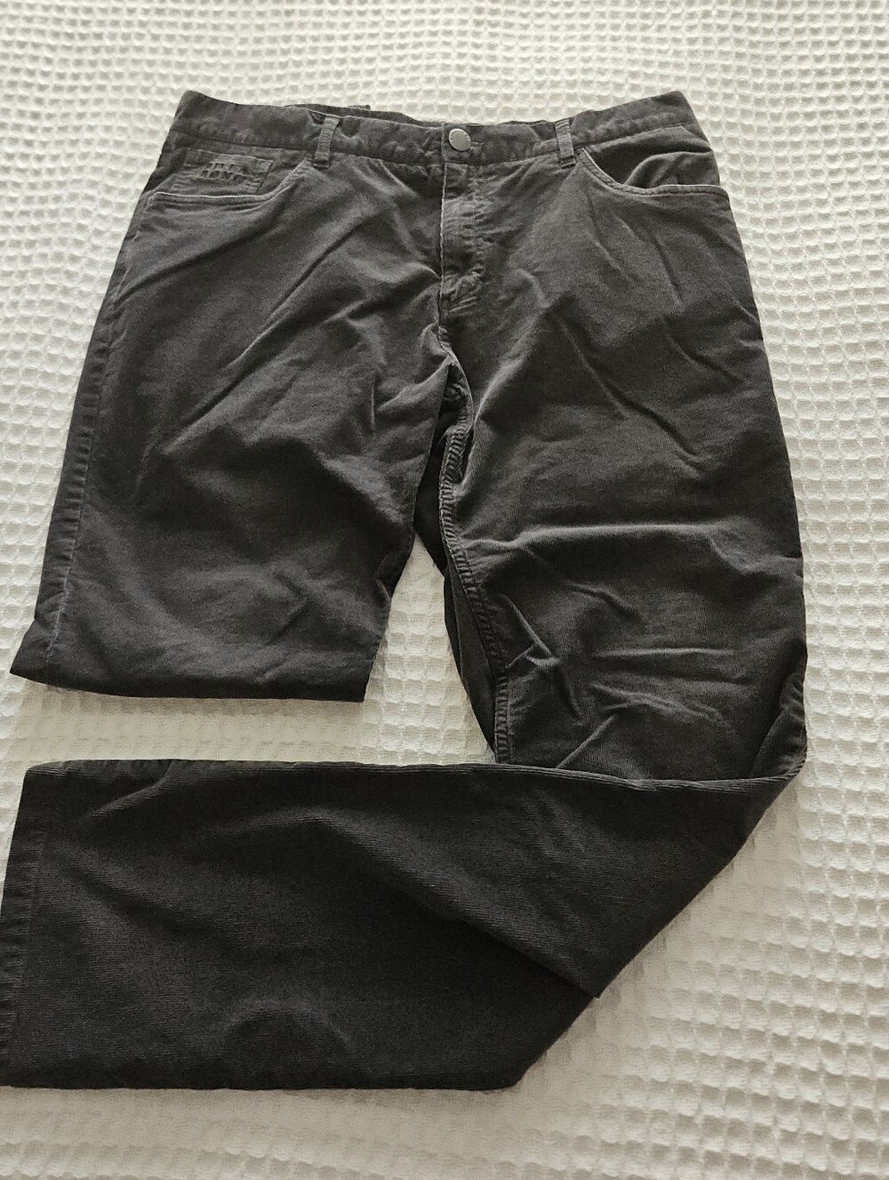 Mens Billabong Amplified Corduroy Pants Size 36x32 Gray Narrow Straight Leg Fit.